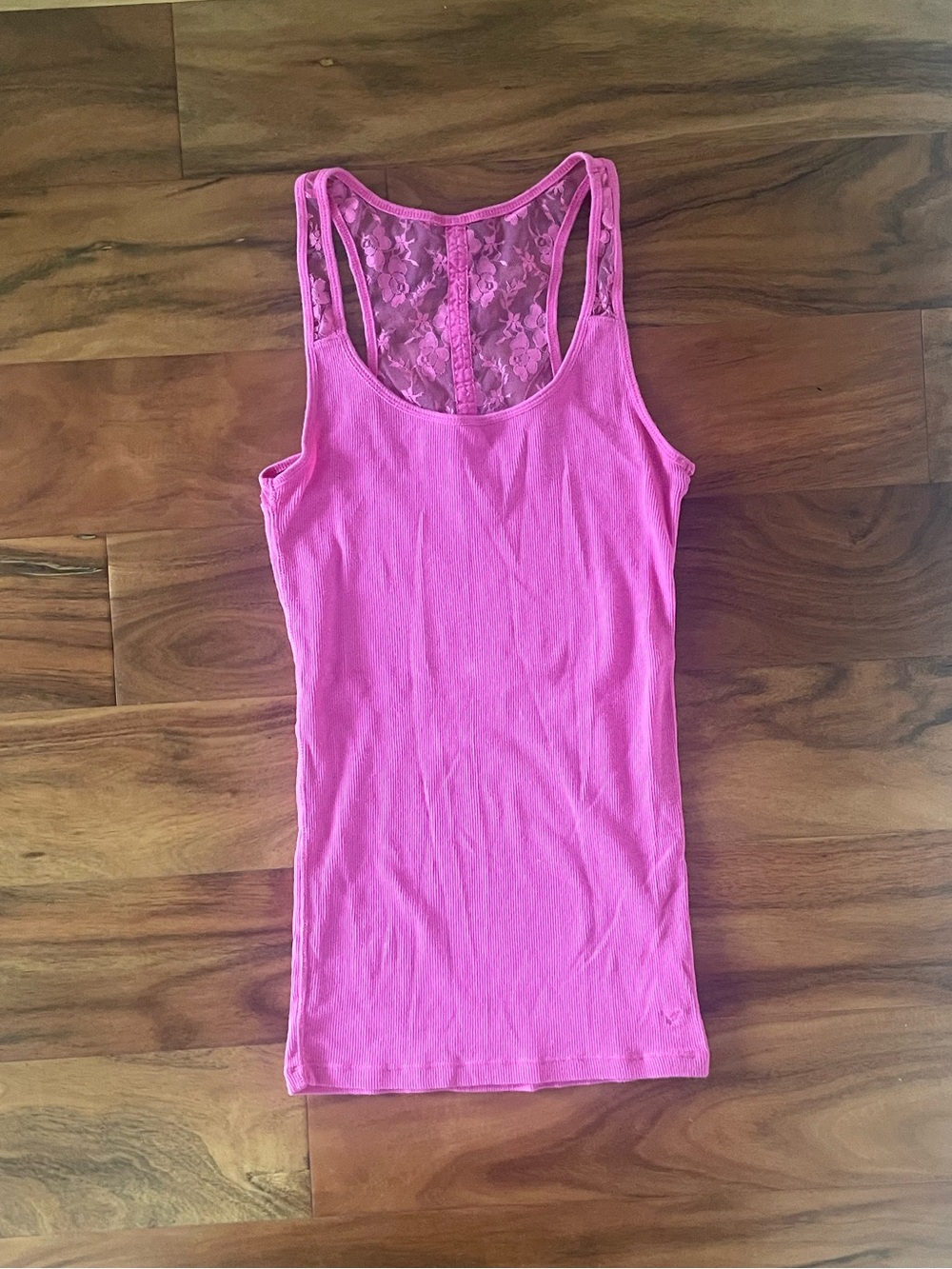 Y2K American Eagle Outfitters Medium Pink Lace Racerback Tank Top